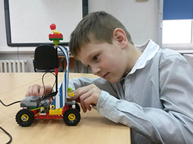Курс по робототехнике для детей Основы робототехники Lego WeDo+Scratch+ТРИЗ / 7+